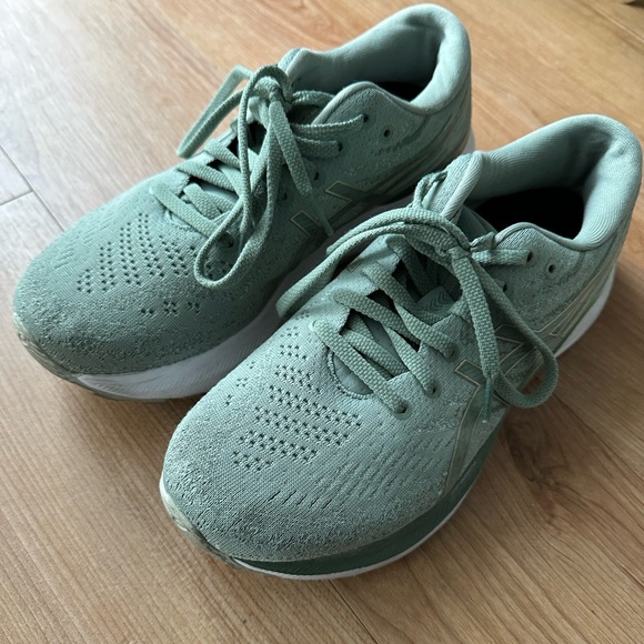 ASICS Women's Gel-Kayano 29 - Slate Grey/Champagne - Picture 9 of 11